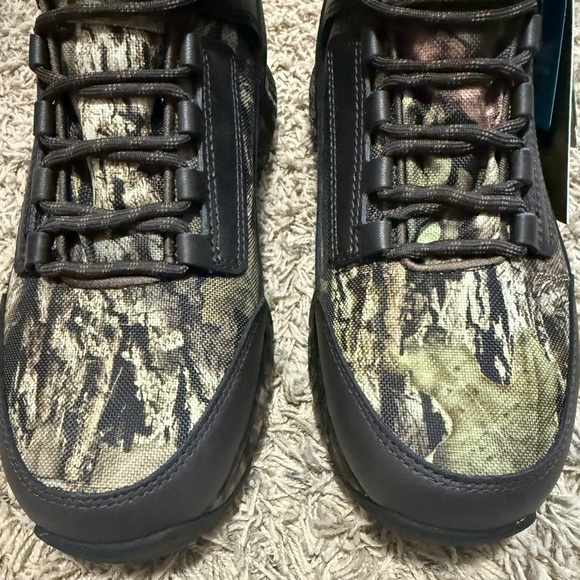 Men's Ozark Trail Mossy 8IN Camo Hunting Boots Size: 10 - Picture 2 of 6